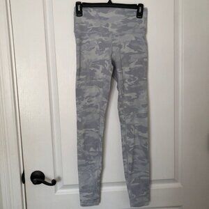 Lululemon Womens Grey Camo Leggings High-Waist Full-Length Size 4‎ Stretch